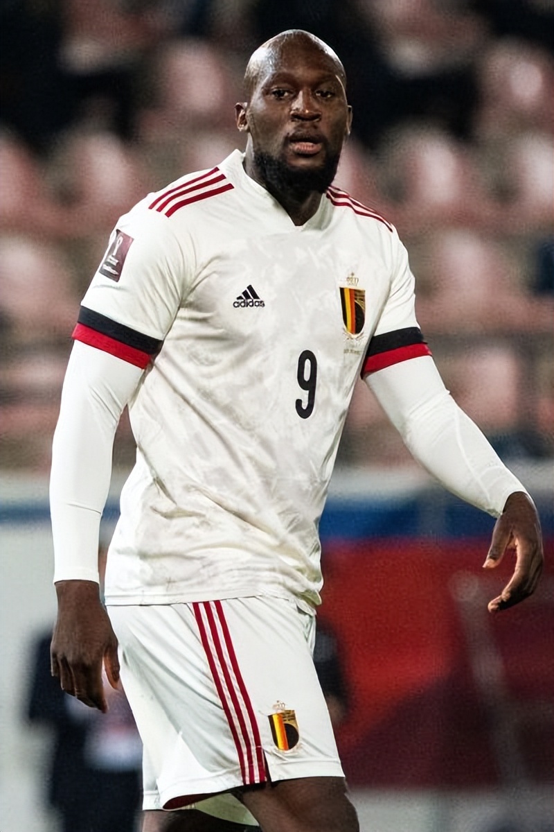 姆巴佩同期数据与梅西c罗对比,22年世界杯梅西和姆巴佩数据对比