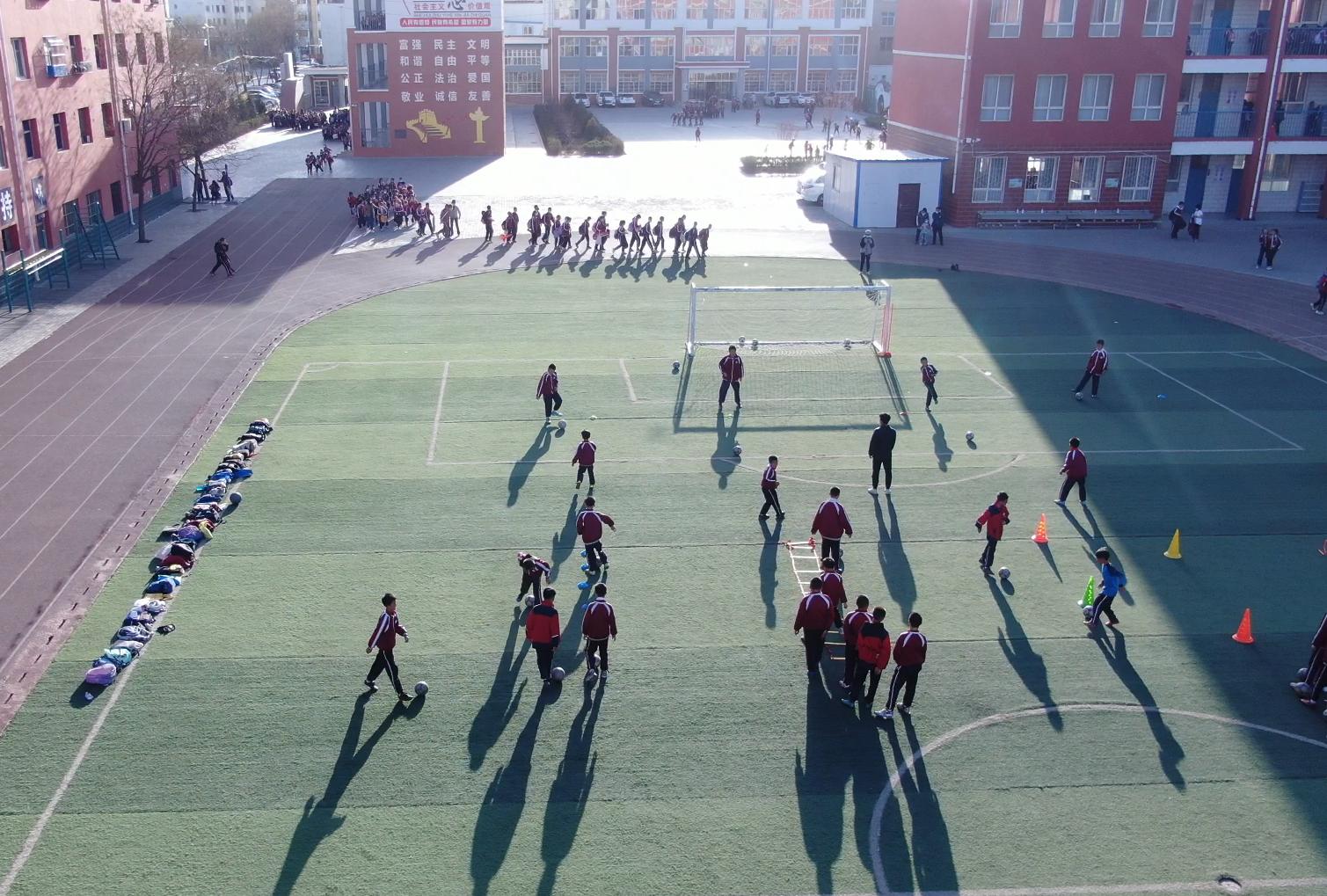 平罗县青少年足球比赛,平罗县足球联赛表演