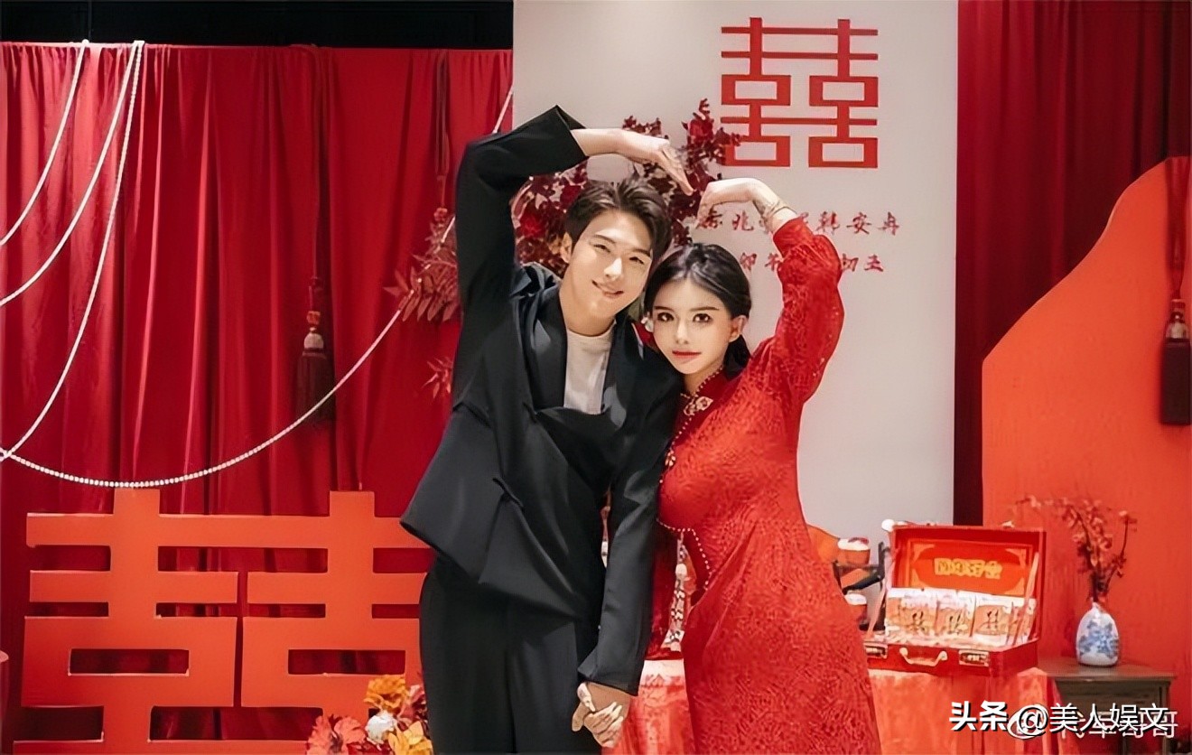 韩安冉三次结婚现场对比,24岁韩安冉回应四婚