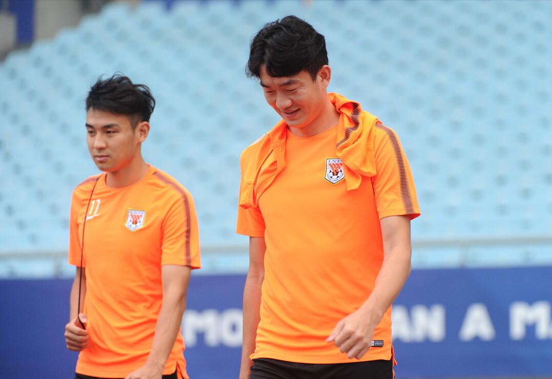 吴兴涵出轨牵出三角债,戴琳赖账有前科!中国球员到底有多乱?