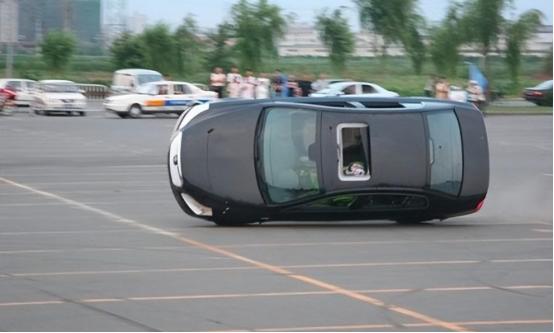 奔腾b70车主真实感受老款,10万级终身质保家轿解读奔腾b70