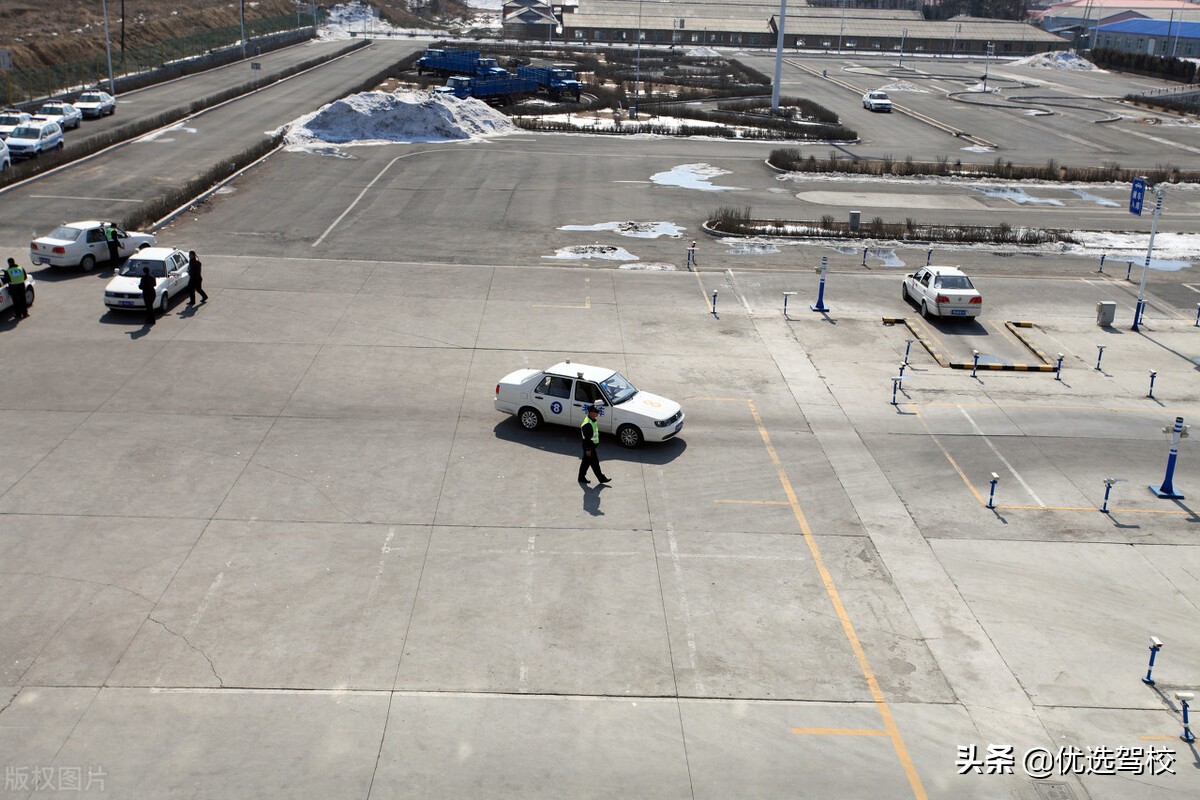 远大驾校学车时间限制,远大驾校多久能拿到驾照