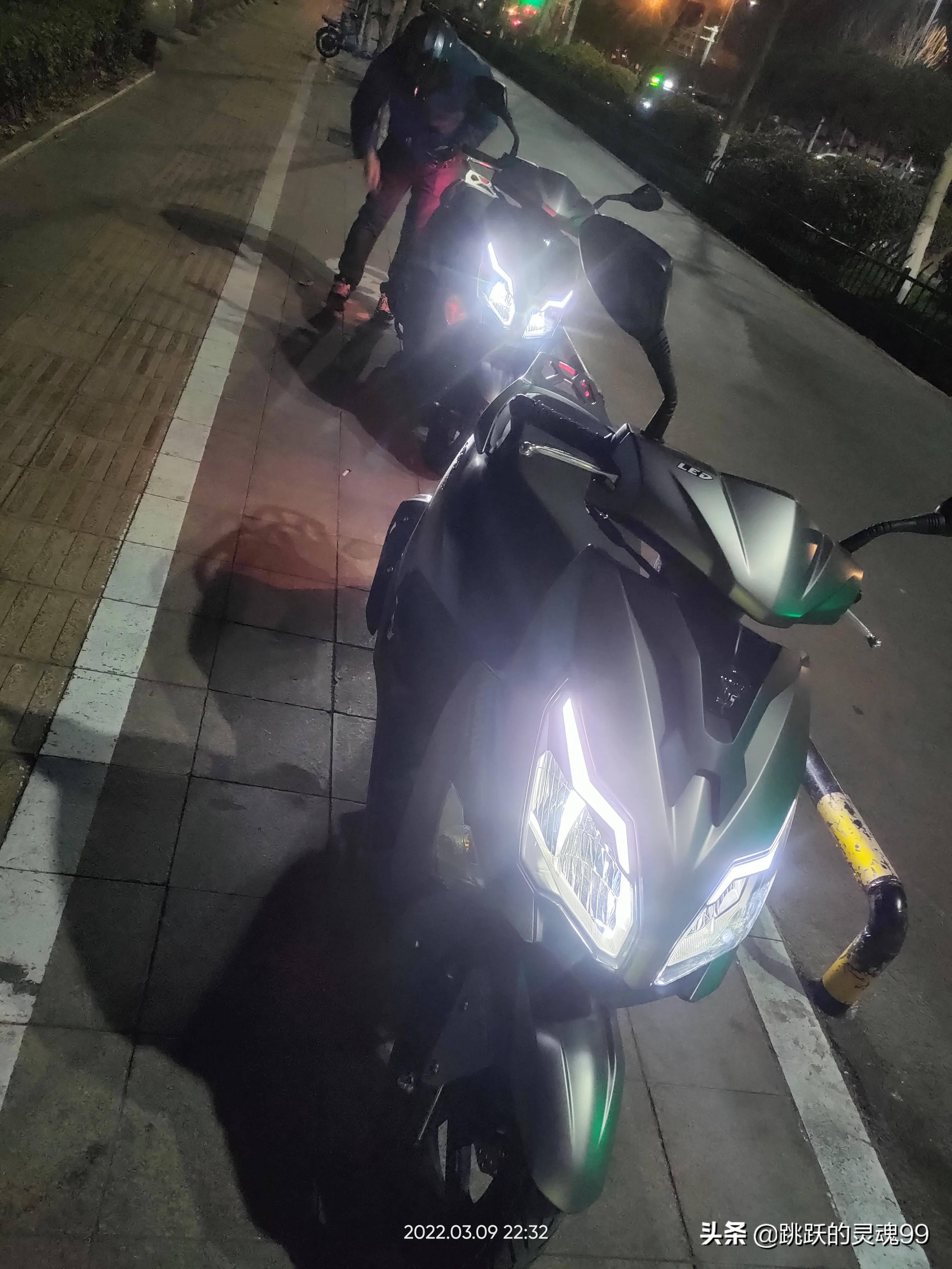 豪爵afr125踏板售价现在有优惠吗,万元内150豪爵踏板