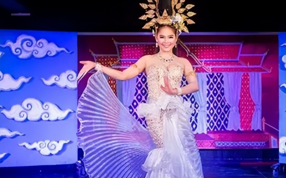 泰国皇后妮莎百科,泰国皇后妮莎颜值