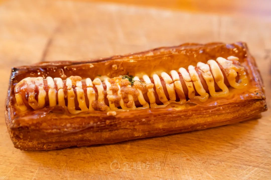 吃掉100+只面包，终于掏出这篇连锁面包店购买指南