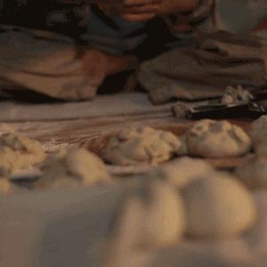 美国留学生组队来中国,中国留学生假装华裔