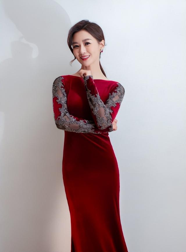 国足太太团郑智老婆,国足太太团的老婆