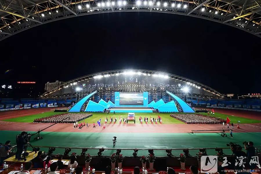 福建省第十六届运动会开幕式,云南运动会开幕式