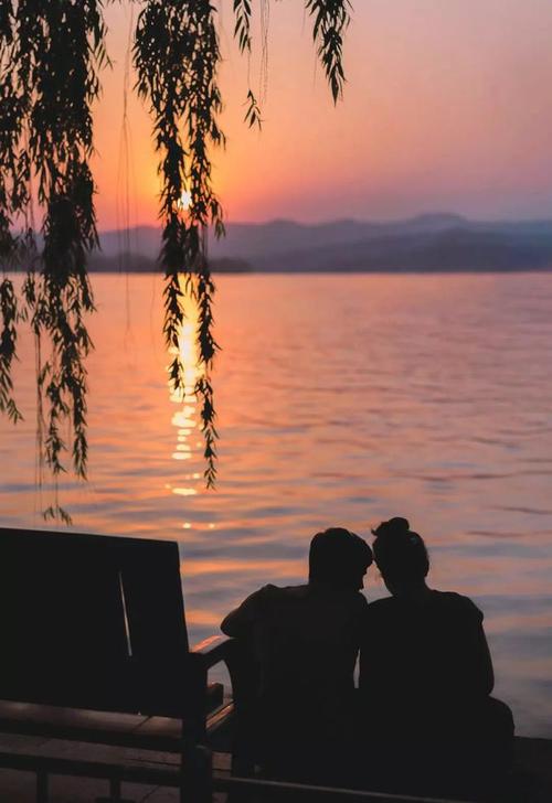 你懂吗关于真爱的正确解释,真爱本质是什么意思