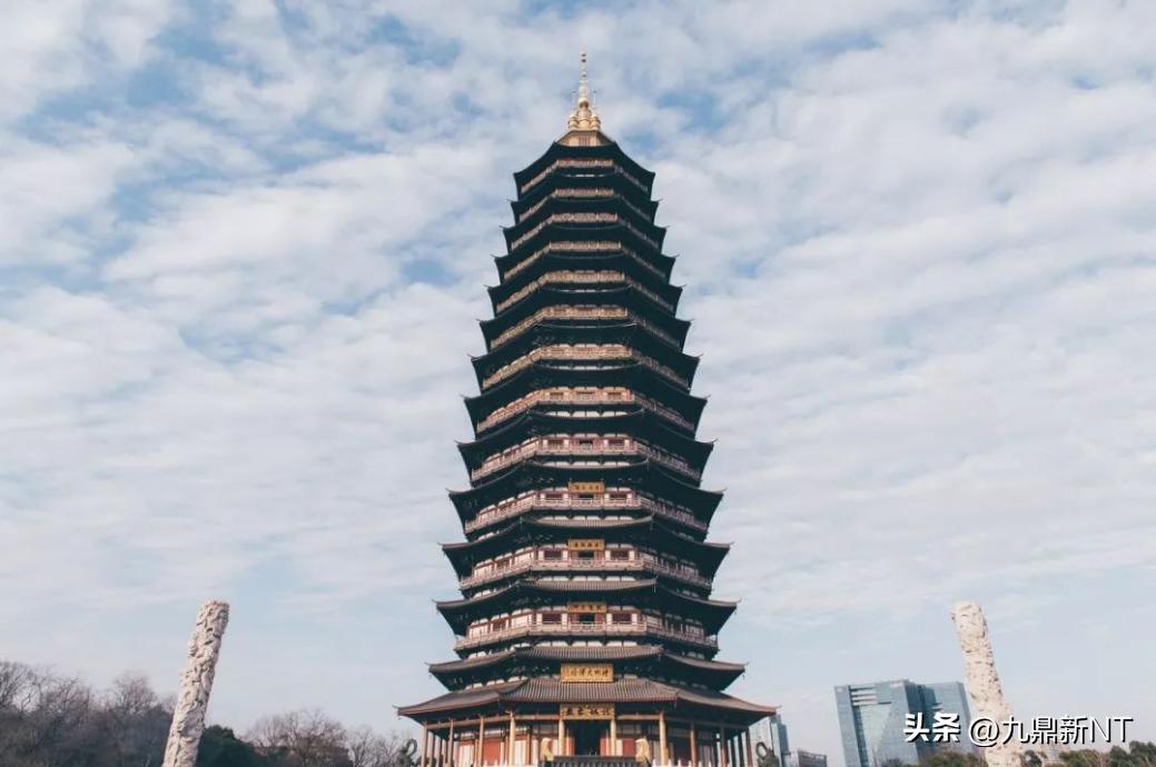 中国的佛塔一般是多少层,中国的佛塔均为高僧的骨塔吗