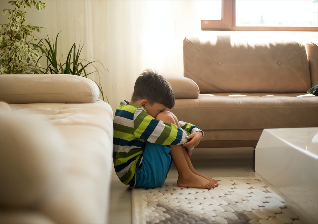 孩子犯错时家长如何正确引导,孩子犯错父母如何引导纠正