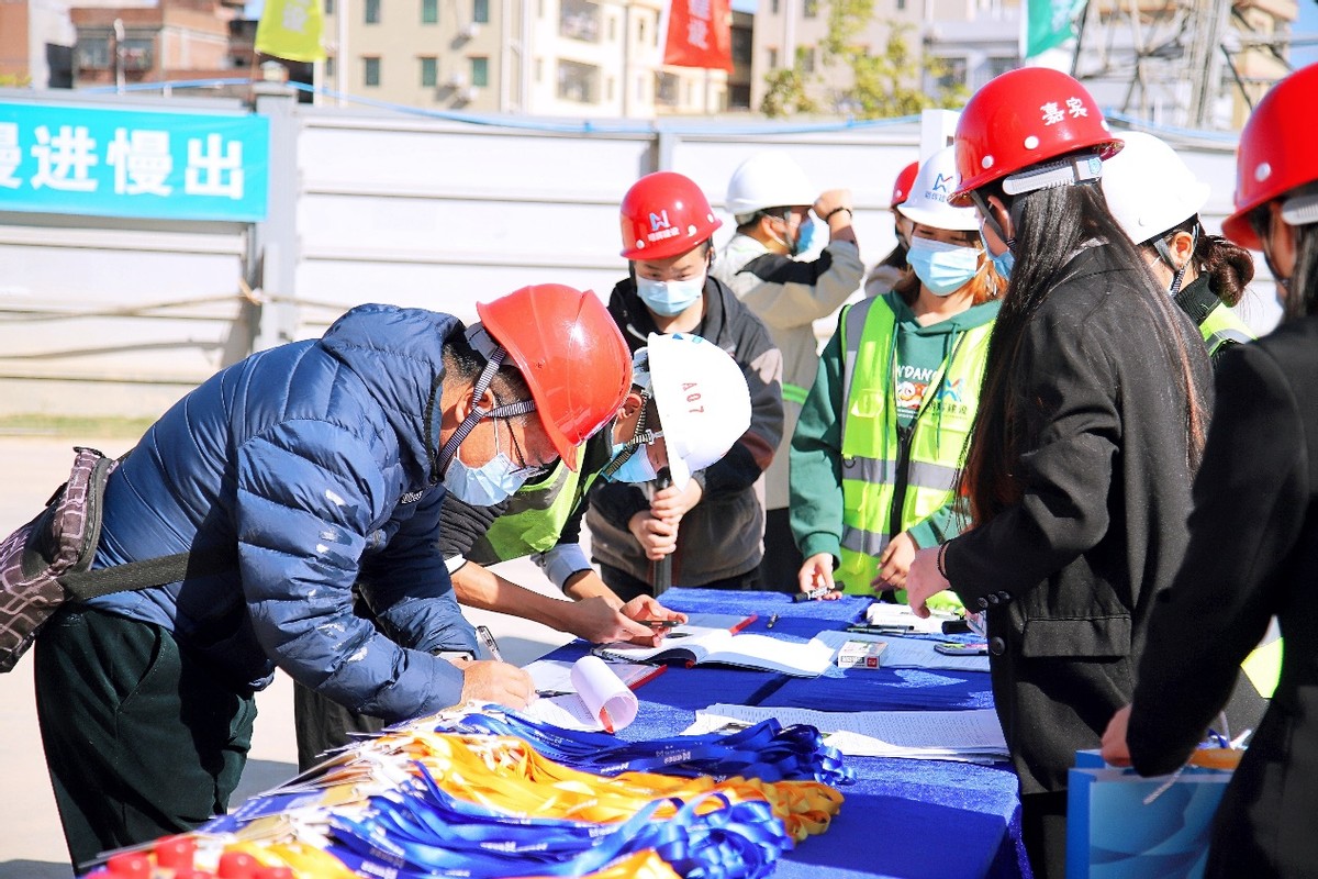 筑牢消防安全,筑牢消防安全铜墙铁壁