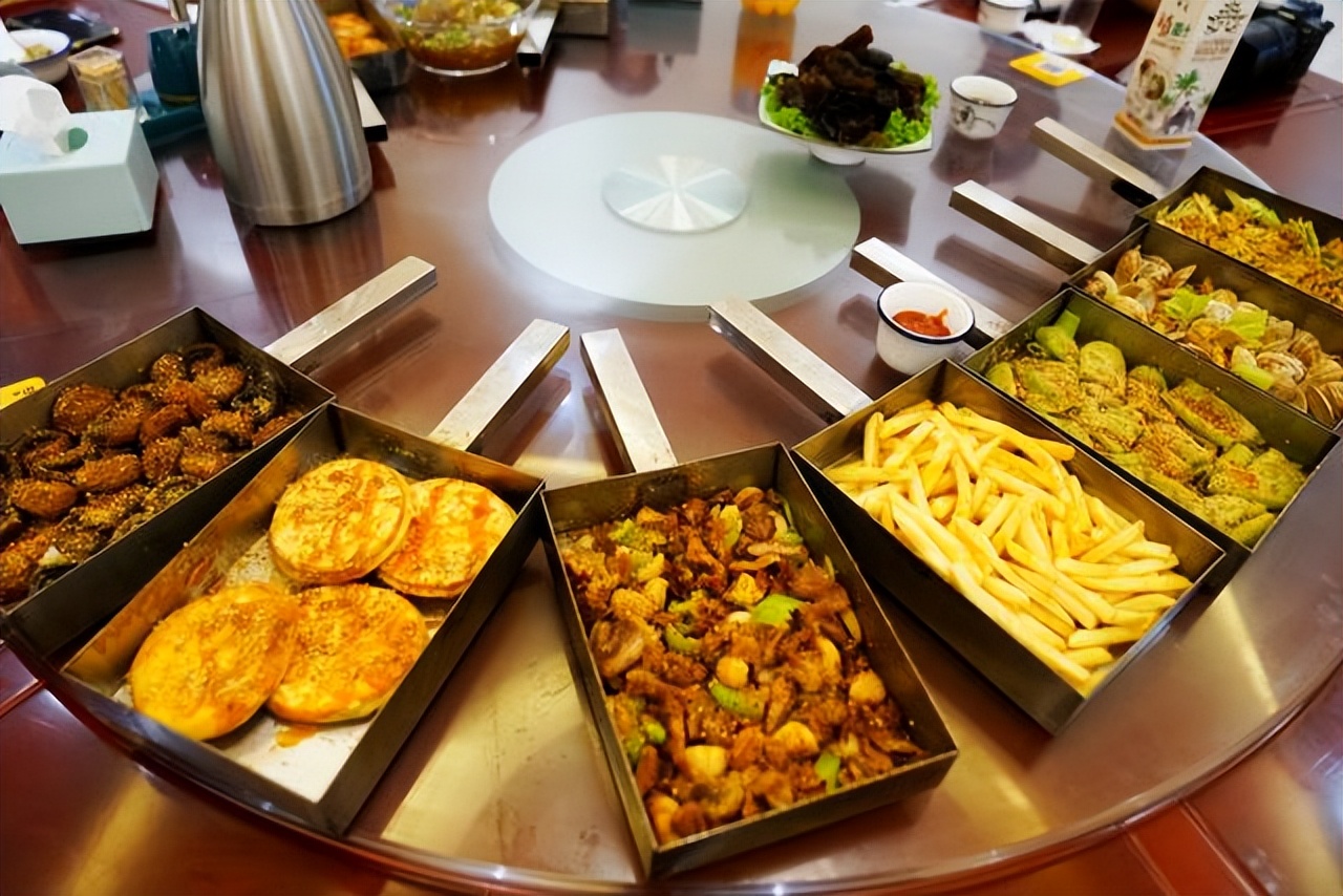 青岛夏日旅行,青岛之旅享受夏日与海风