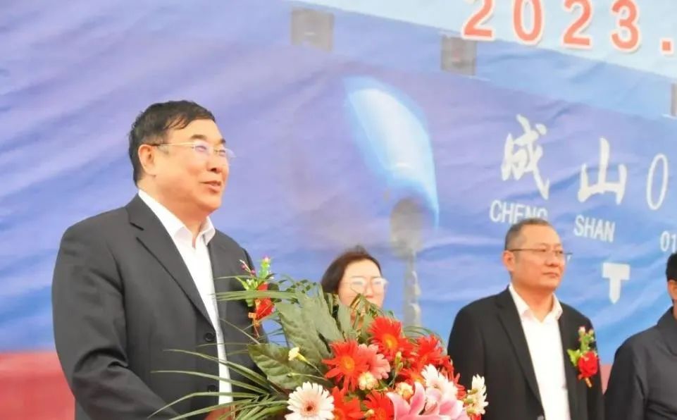 口岸船舶81200吨散货船开建,120000吨散货船交付