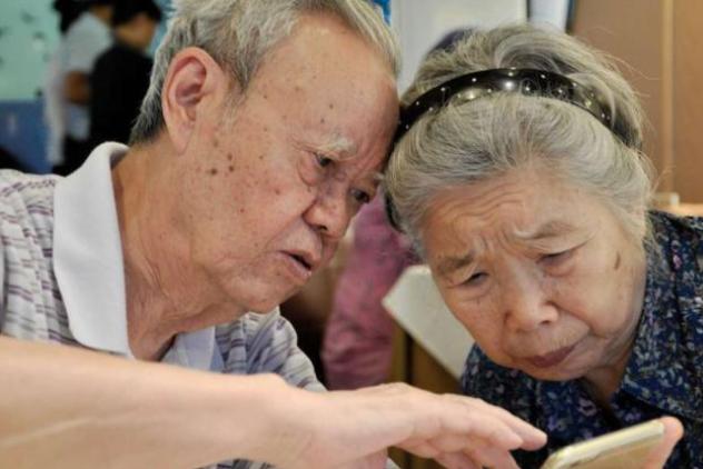 告诉爸妈这5种老年病不需要治疗,7种病属于老年病不用过度治疗