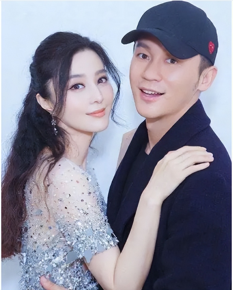 张馨予婚姻困境,张馨予与何捷结婚后宛如贤妻良母