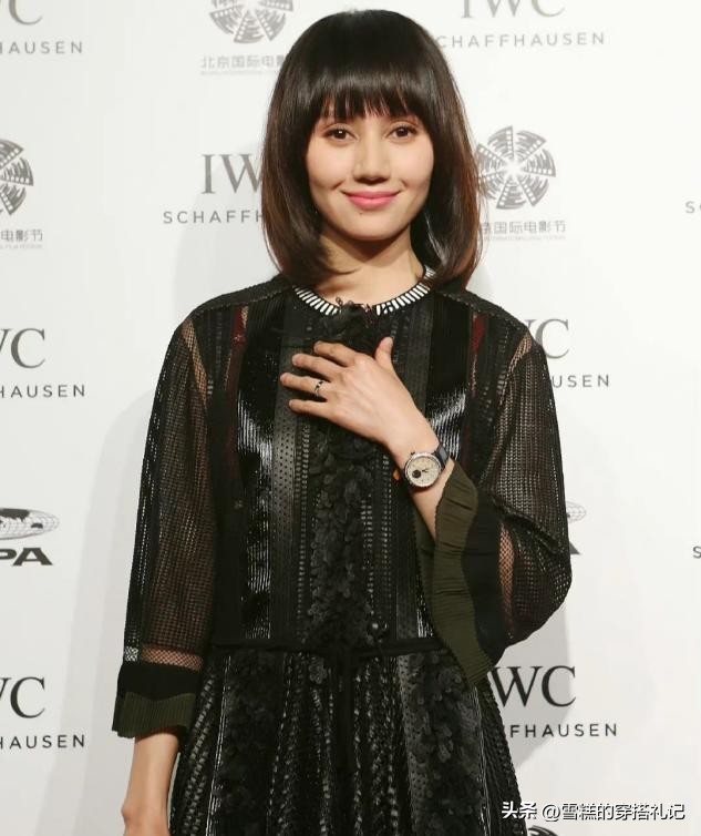 袁泉干练短发发型图片,袁泉最新短发发型图片大全