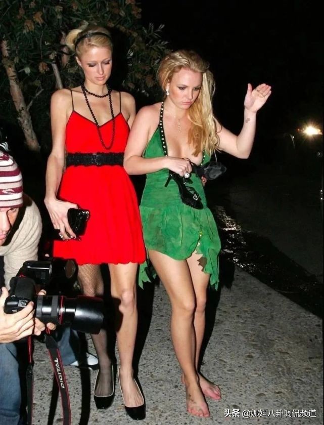 布兰妮怎么了是生了什么病,布兰妮回应被妹妹称脾气古怪