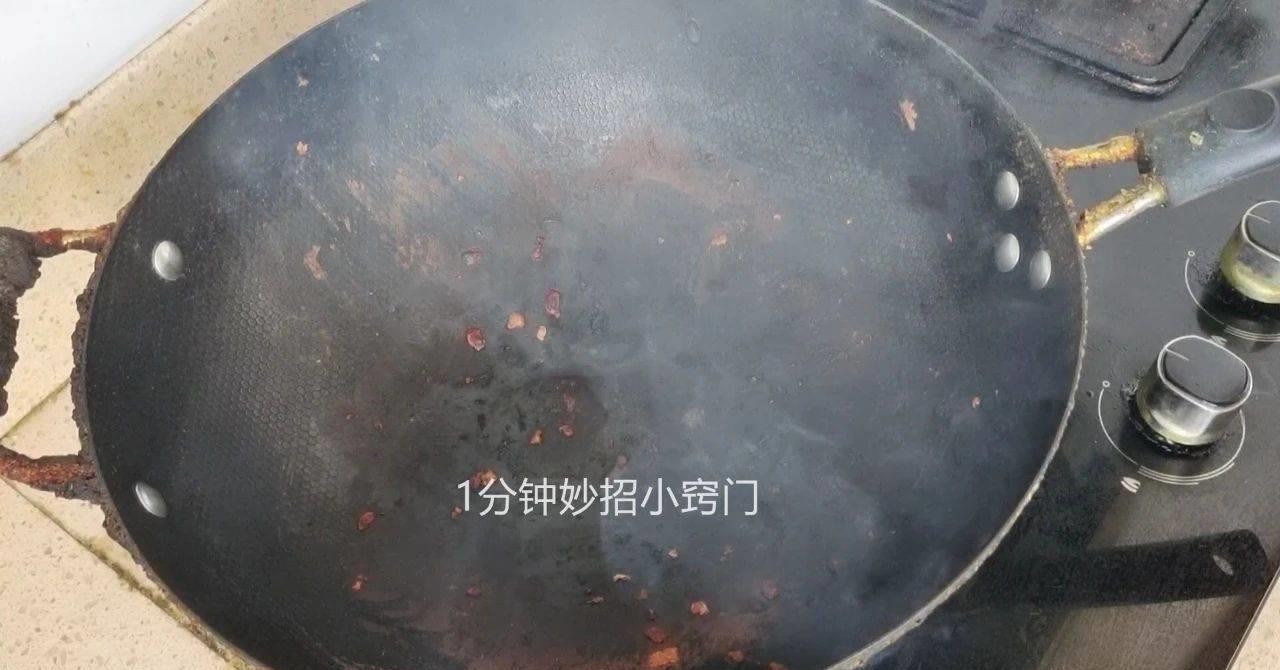 锅烧黑糊已经用钢丝球刷了怎么办,锅底烧糊了怎样去糊