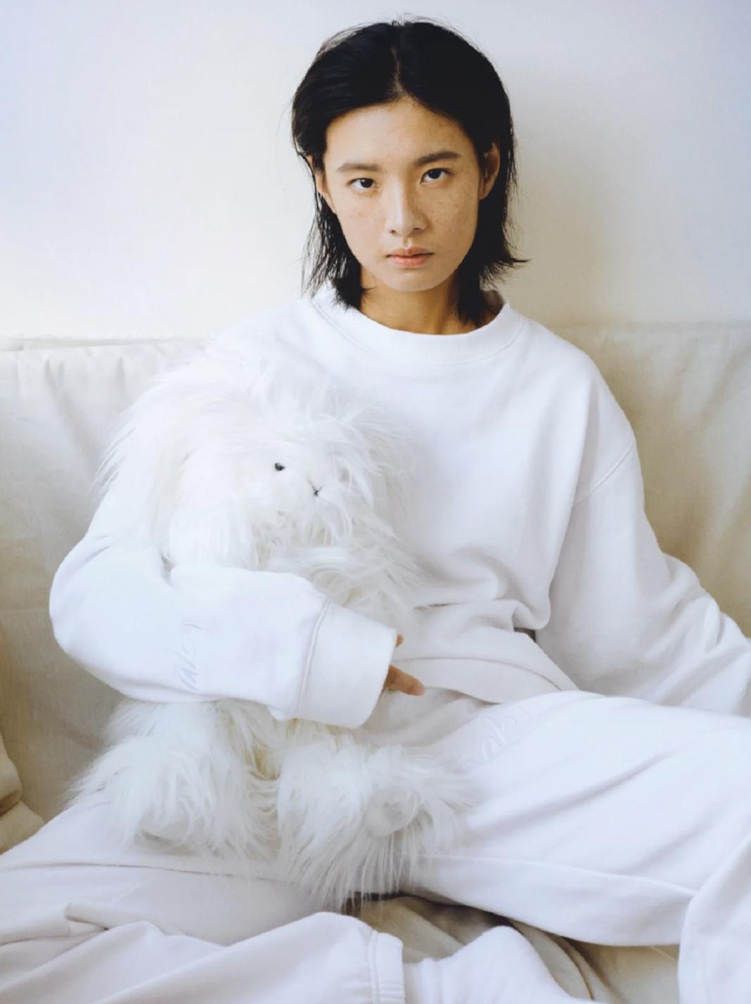 明星开副业？欧阳娜娜官宣个人品牌nabi，单买还不包邮