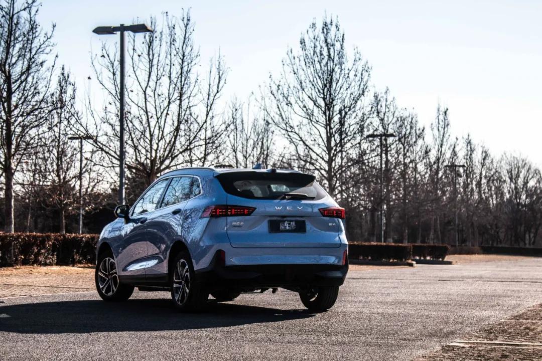 玛奇朵是插电混动版吗,玛奇朵插混版油耗