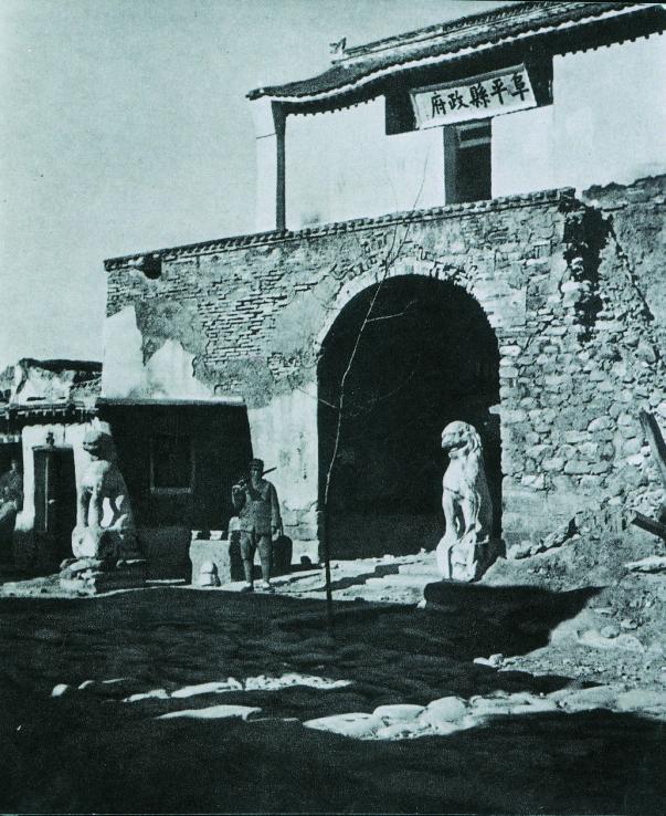 从华北电专师生为开国大典提供技术保障，到通信工程学院方队接受检阅，西电一直是我军通信人才培养的摇篮！