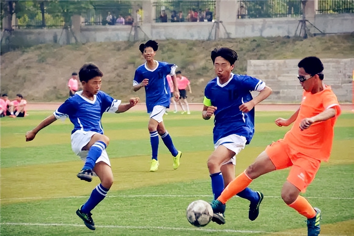 学校内学生伤害事故责任划分,学生在学校意外受伤责任归谁