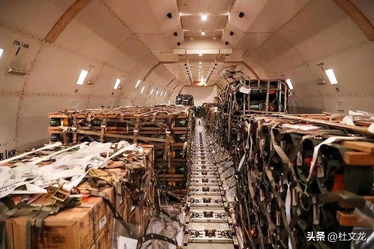 台岛沦为美国“*药弹**库”!美欲把*火军**硬塞给台湾地区,我们需警惕