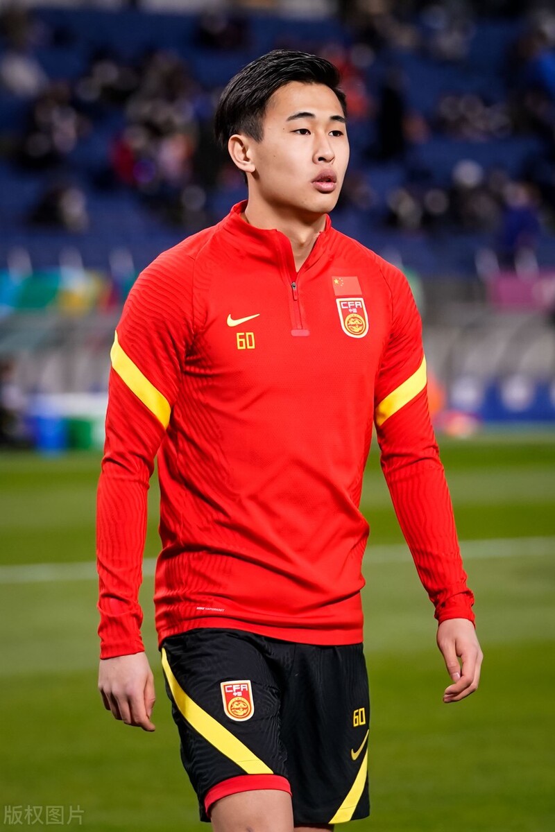 日本中国足球2:0,日本足球2:0领先最后被连进四球