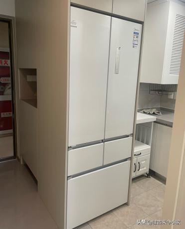 美的全嵌入式冰箱橱柜一体怎么选,嵌入式冰箱深度60cm推荐容声