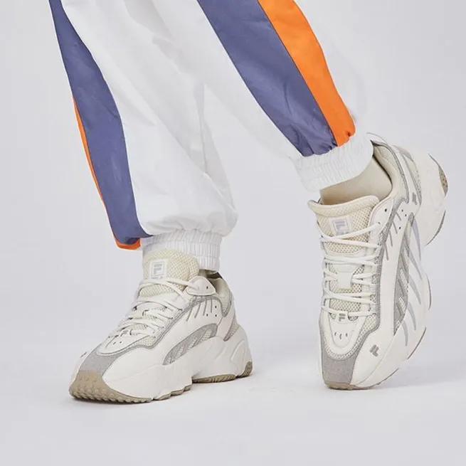 fila斐乐经典款鞋子,fila斐乐萝卜鞋穿搭