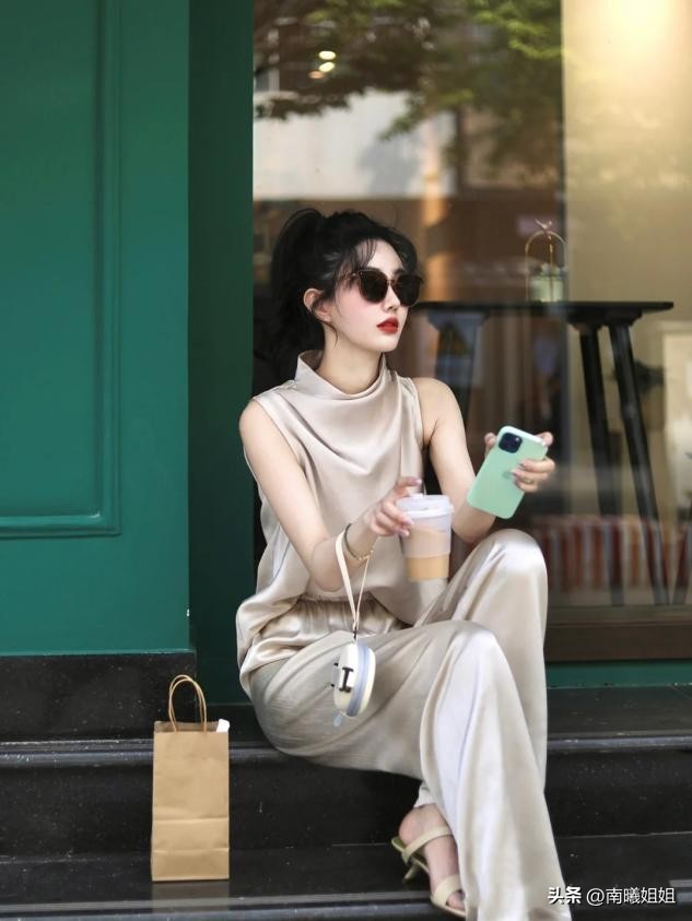 中年女士穿无痕裤好看吗,高腰微喇无痕裤