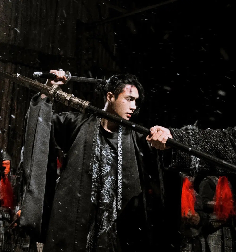 张艺兴说写不出好听歌的原因原版,张艺兴的歌为啥火不了