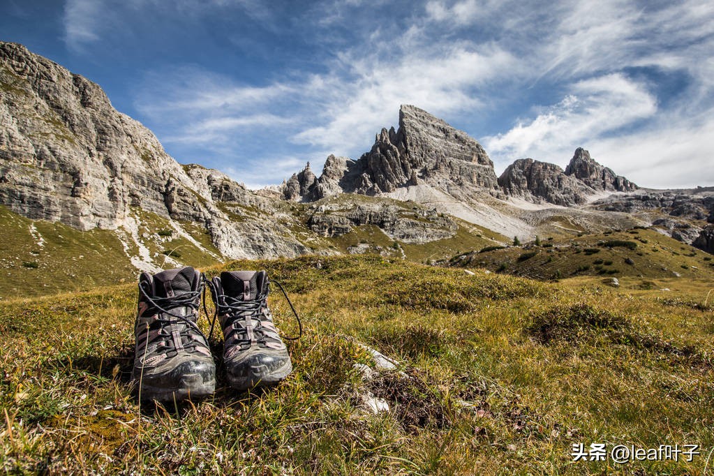 户外徒步登山鞋哪个品牌最好用,户外登山徒步鞋如何挑选