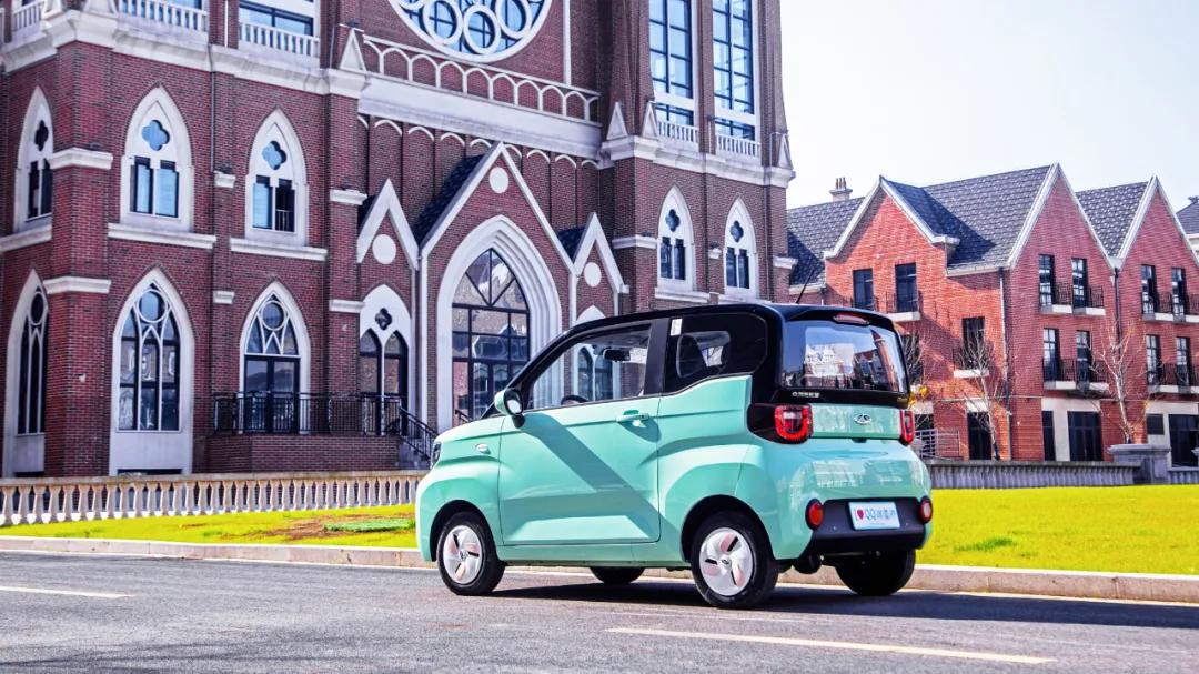 走街串巷的出行神器试驾奇瑞QQ冰淇淋