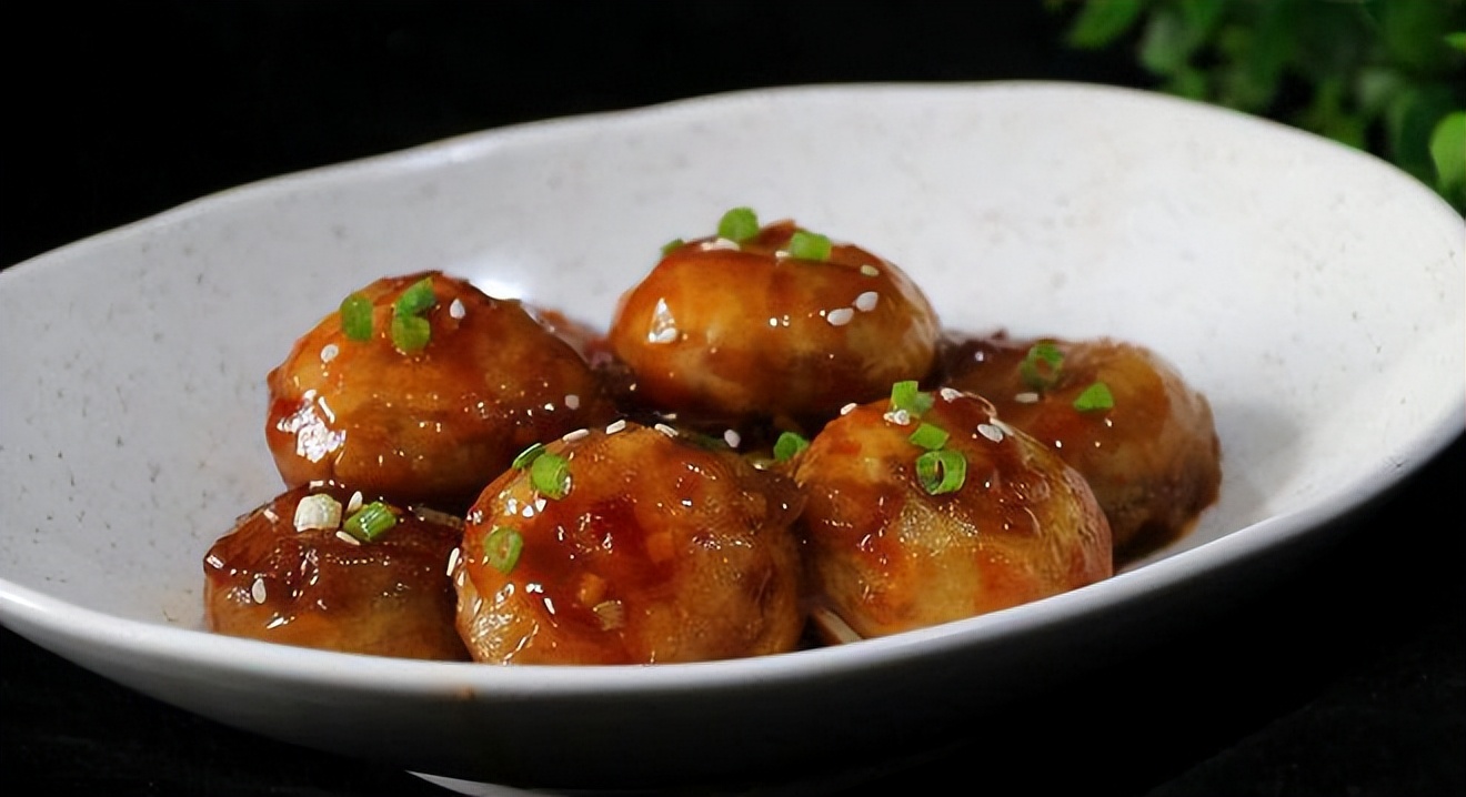 蘑菇搭配什么做汤辅食,蘑菇配什么菜好吃呢