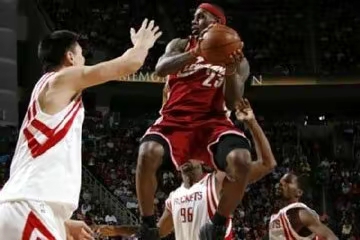 阿泰斯特和詹姆斯肉搏,阿泰斯特零封詹姆斯