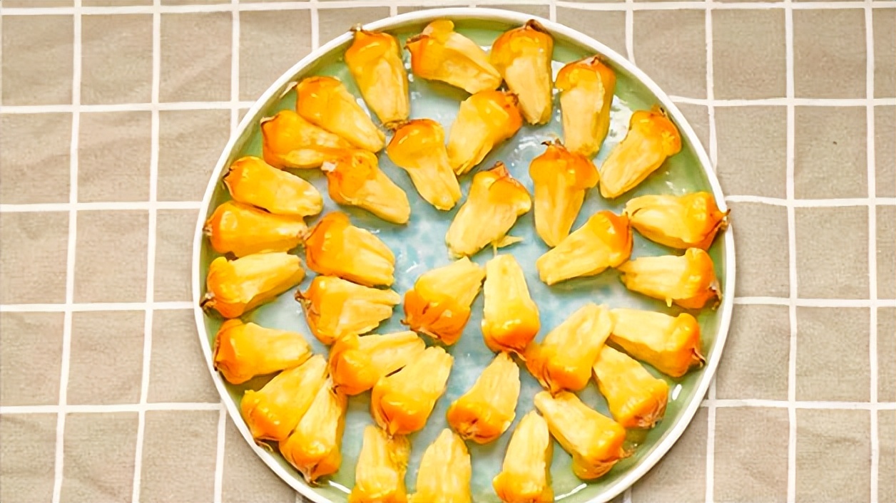 凤梨和菠萝的区别视频,菠萝凤梨是一个东西吗