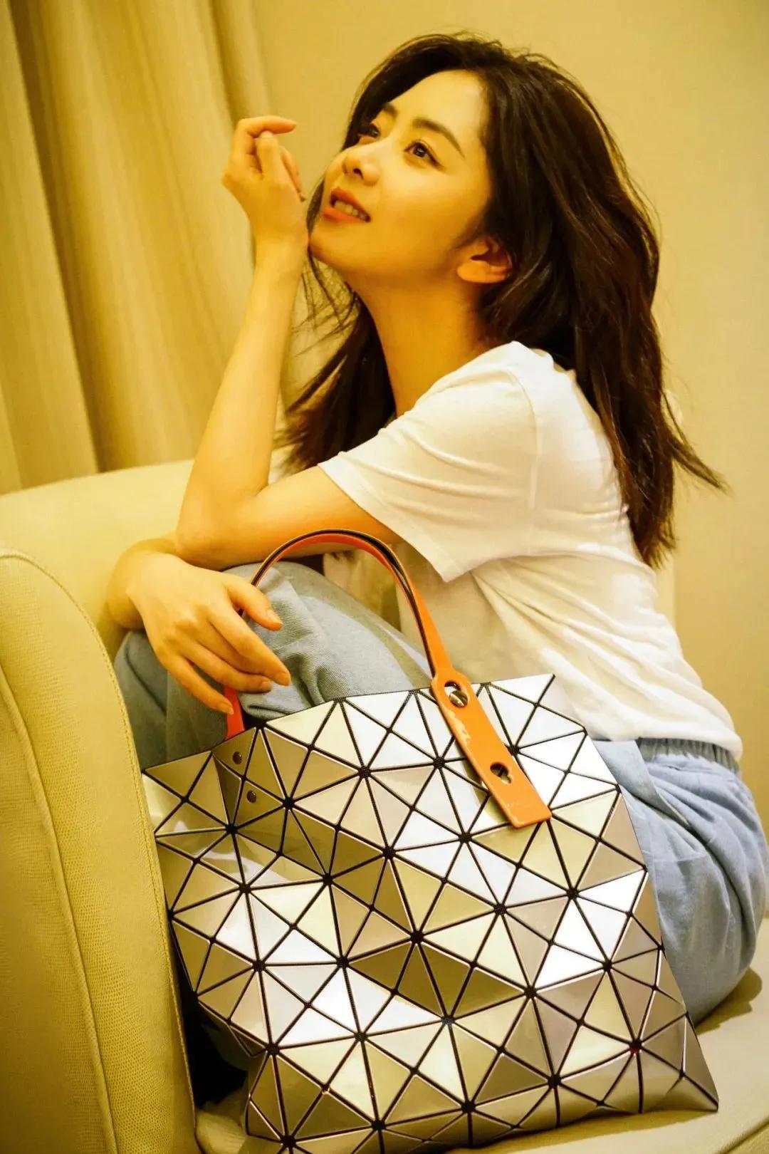 倪妮和张小斐脸型,倪妮和张小斐谁更好看