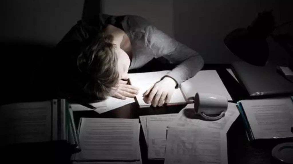 “大姨妈”到访前，奇奇怪怪的反应你知道哪些？及时发现避免尴尬