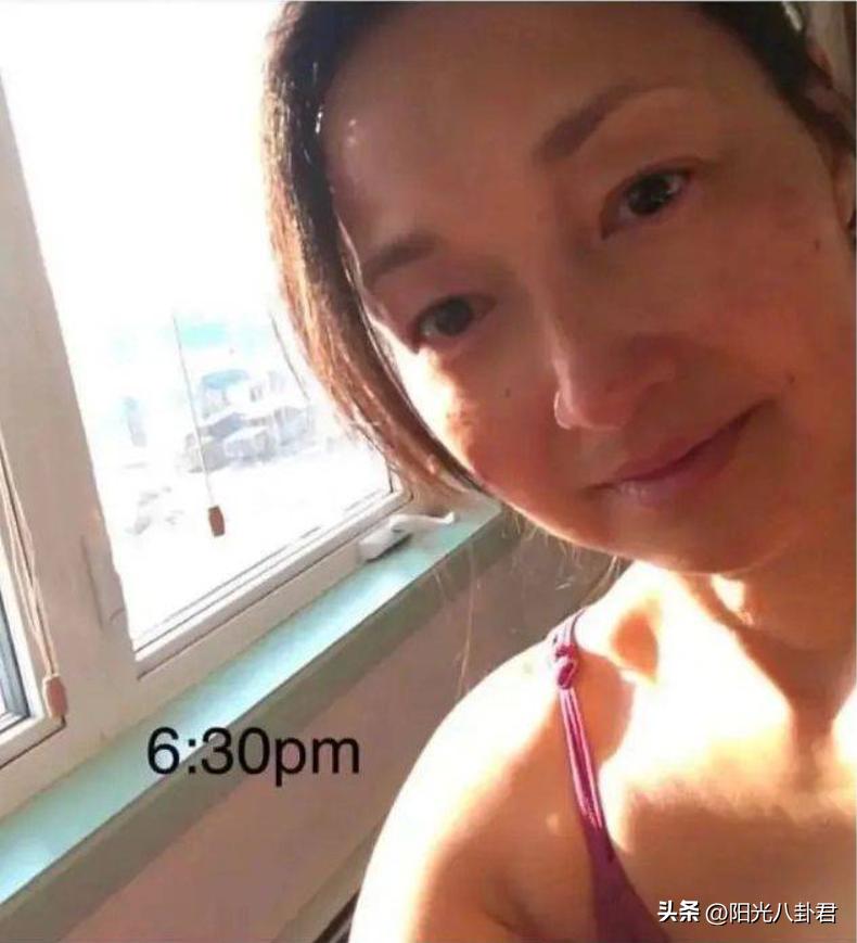 12位港星豪宅,定居内地的10位过气港星