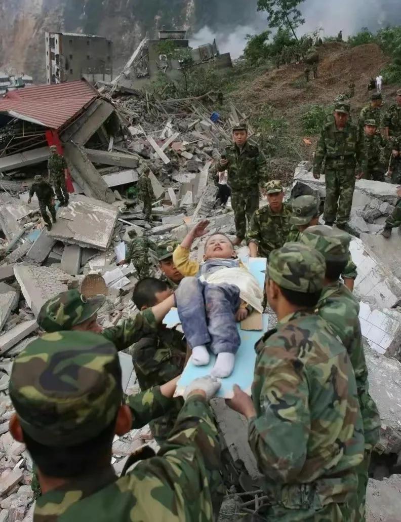 汶川地震的高考满分学生,汶川地震致敬孩子高考六百多分