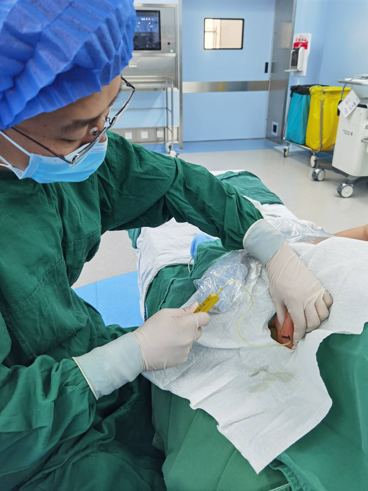 新生婴儿淋巴管瘤能彻底治疗吗,孩子不幸得了淋巴管瘤