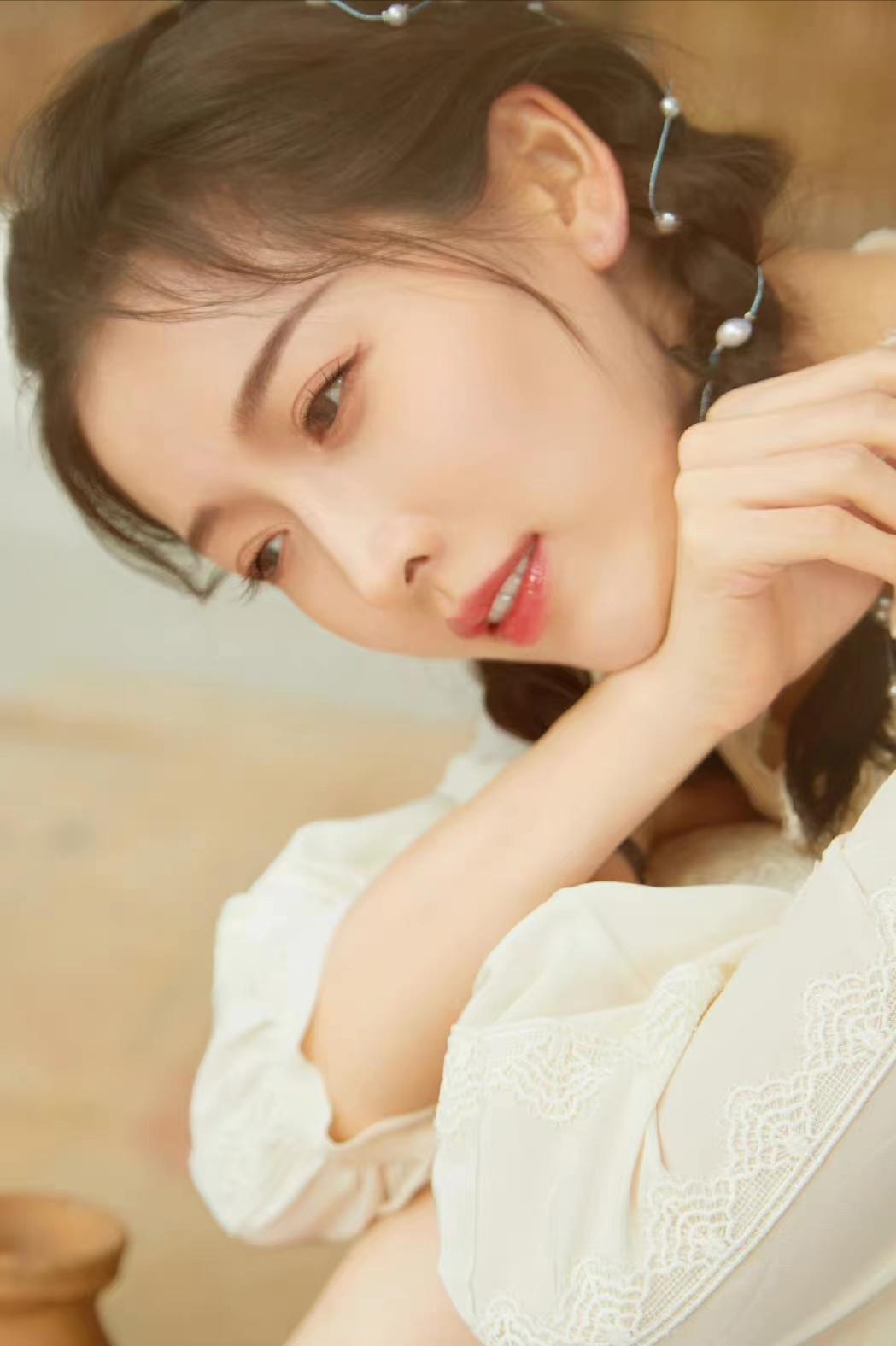 岁月染指红颜,爱情逊色流年吗