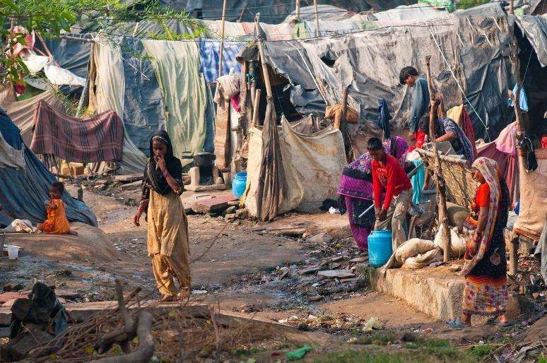 揭露印度社会底层女人的生活现状,印度底层真实生活现状