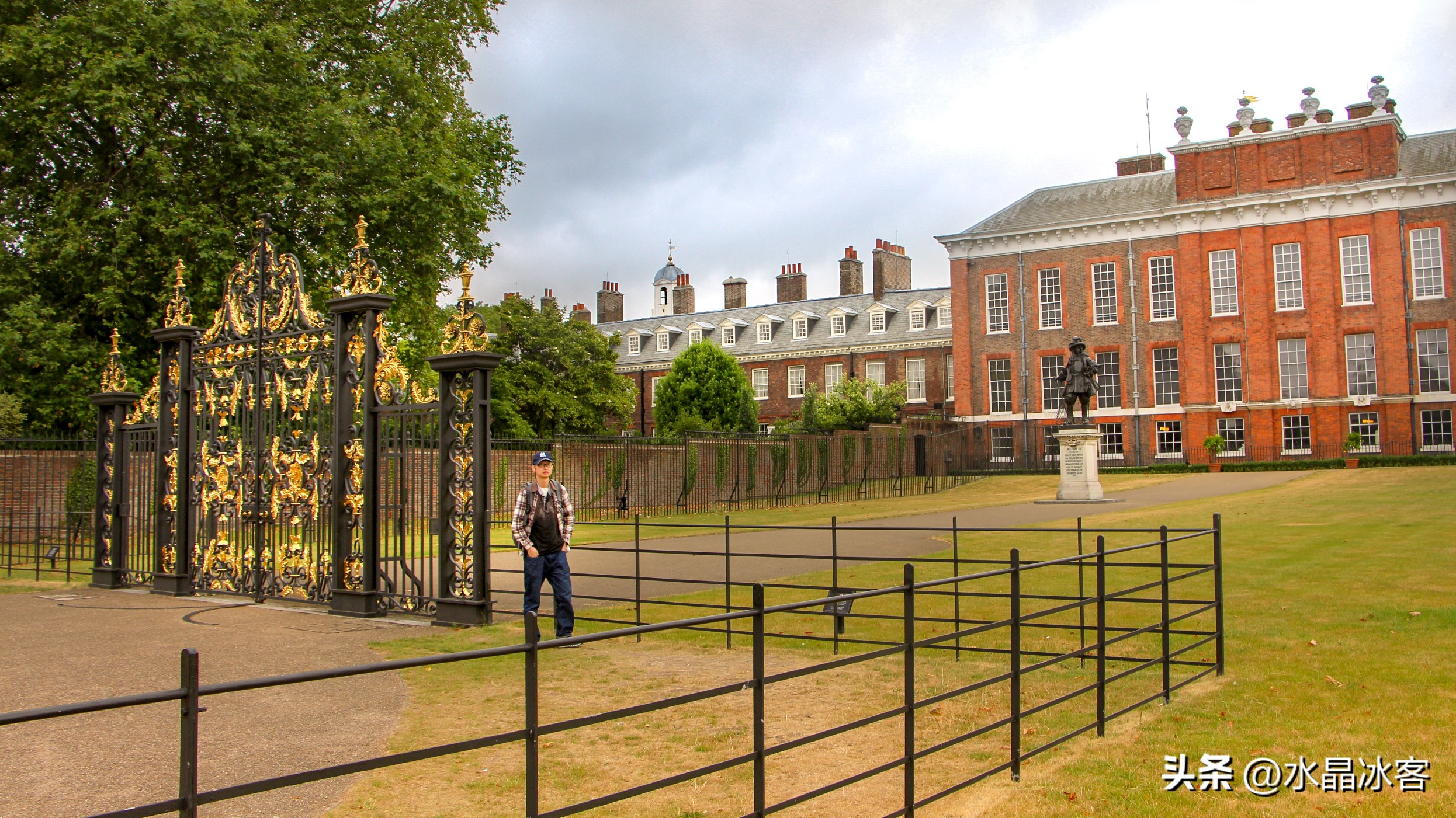 英国伦敦塔桥,英国行购物