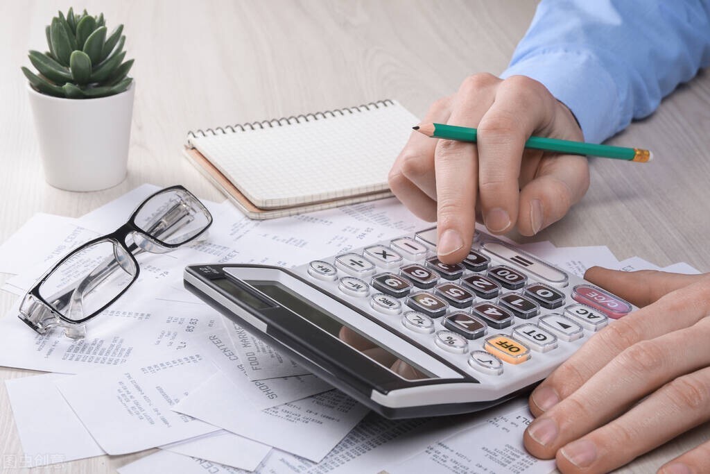 基金定投亏了就只会亏本金吗,定投的基金跌了可以自己加仓吗