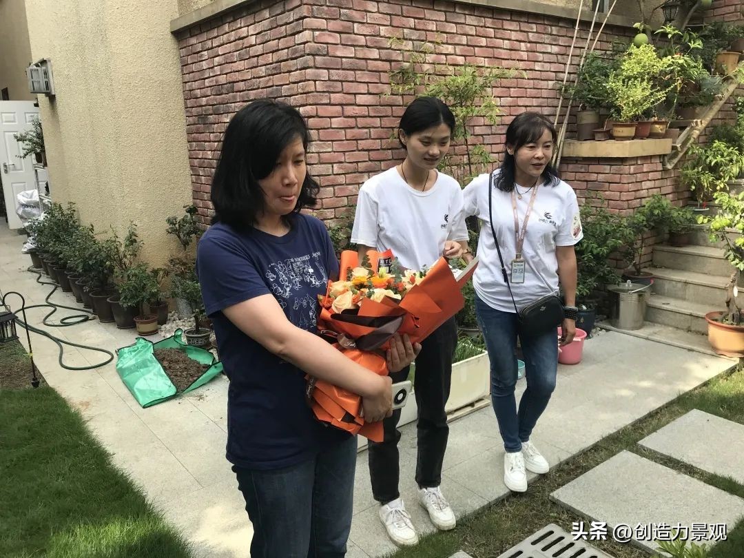 周末回访老客户的文案,回访老客户的主题