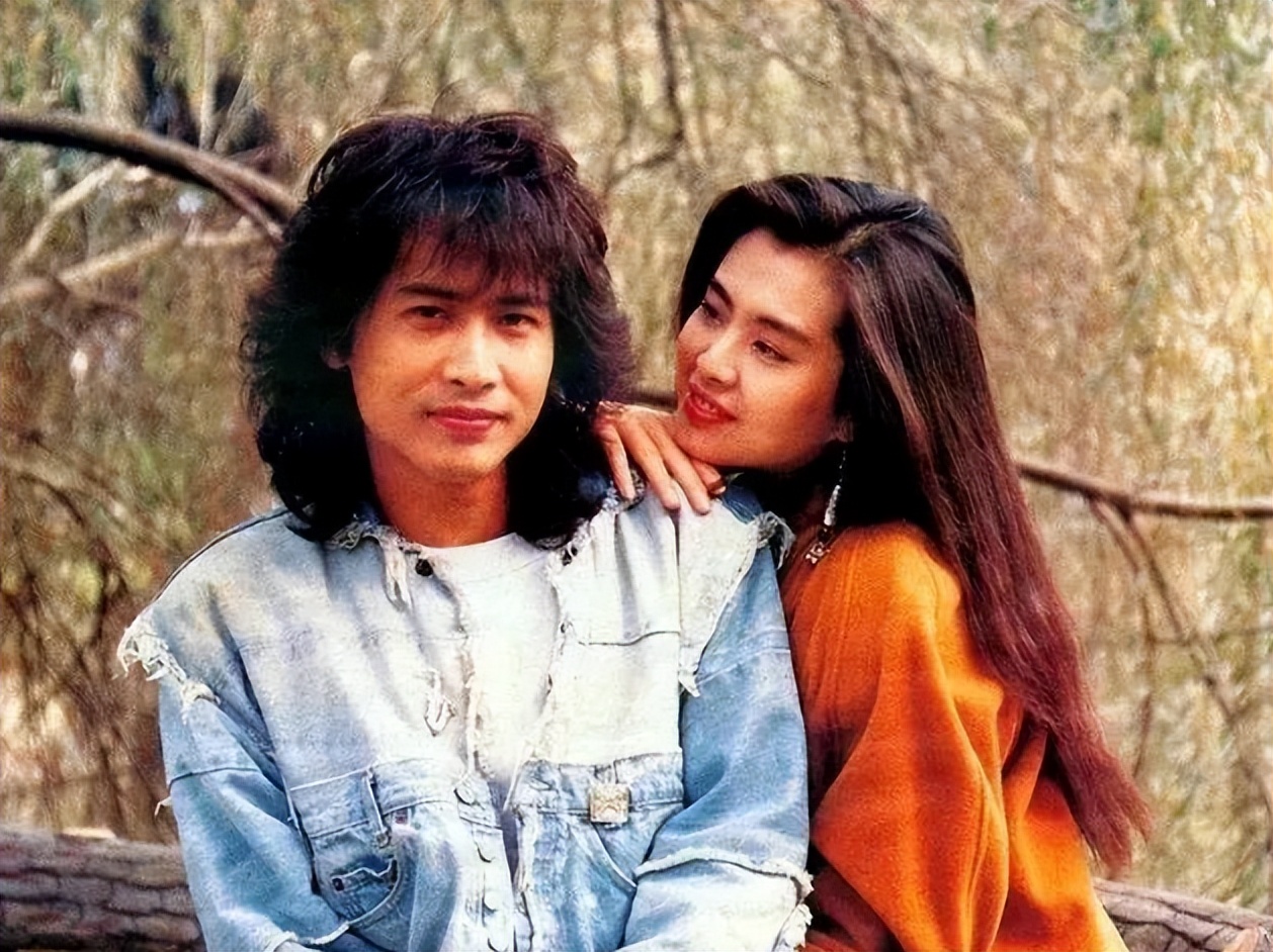 五位留长发的男明星最后一位最帅,七位又酷又帅的男明星