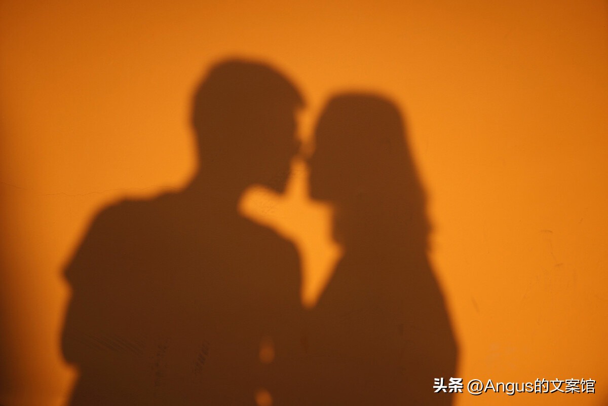 情人节表白语录经典短句文案,情人节表白文案搞笑霸气